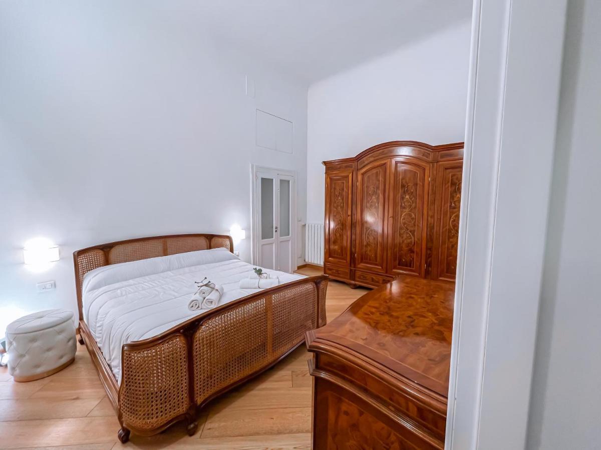 Апартаменты Luxury Bnb Dedeo Бари Экстерьер фото