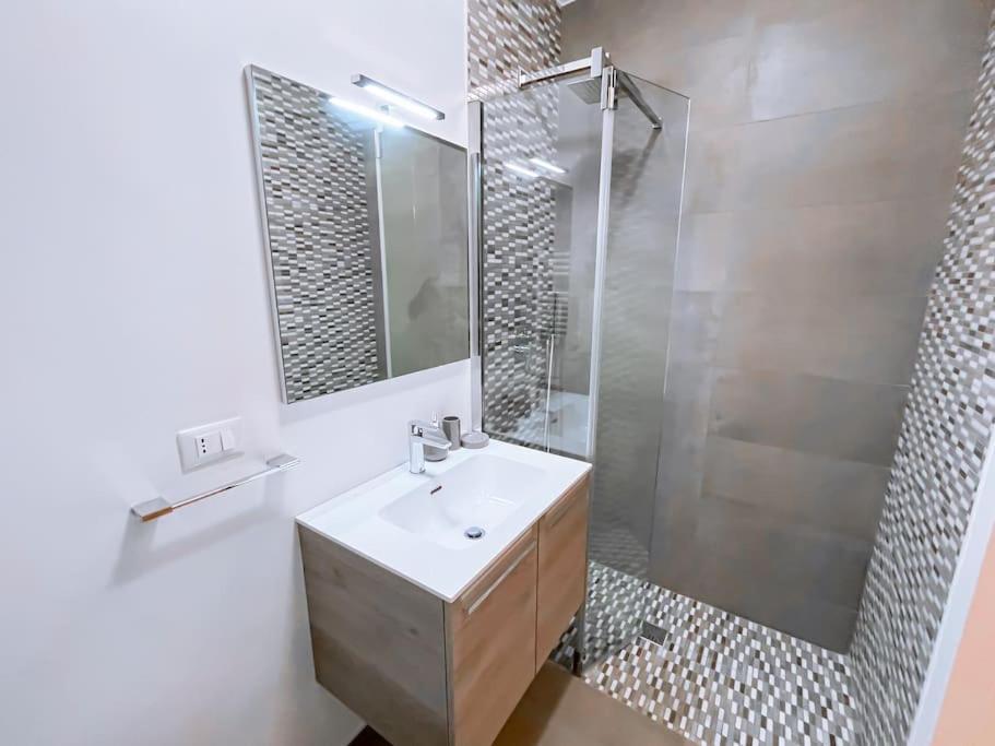 Апартаменты Luxury Bnb Dedeo Бари Экстерьер фото